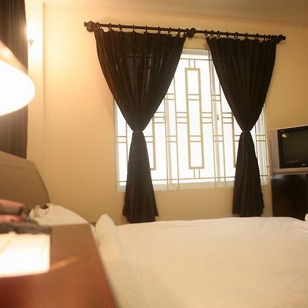 Saigon Zoom Hotel Ho Chi Minh City Exterior photo